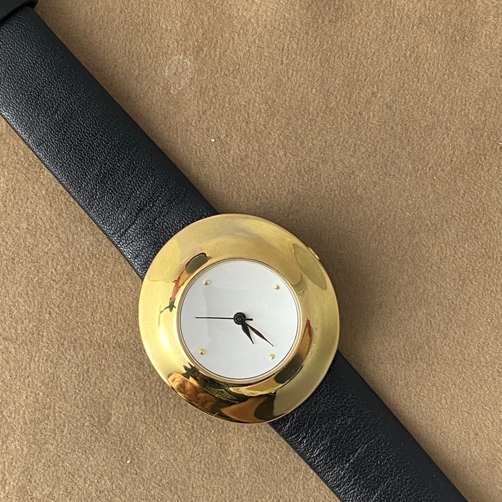 Vintage Robert Lee Morris Saucer Gold Watch